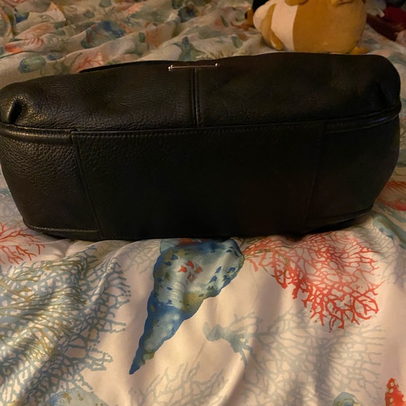 Coach Black Leather Shoulder Bag - Picture 3 of 8